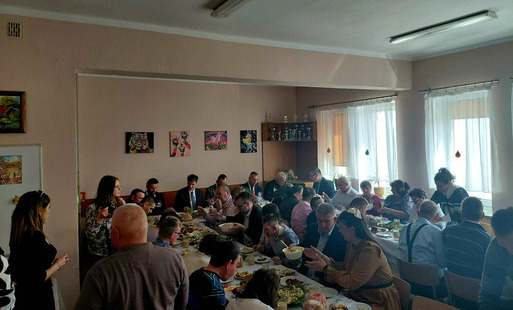 Uroczyste śniadanie wielkanocne w ŚDS